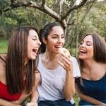 Studio videochat Bucuresti, Flamingo Studio, cum se face videochat, vreau sa fac videochat, modele videochat, incasari videochat, videochat bucuresti, videochat cazare, studio de chat, video chat Bucuresti, Studio de video chat, pot sa fac videochat, conturi de videochat, cont videochat