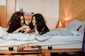 Studio videochat Bucuresti, Flamingo Studio, cum se face videochat, vreau sa fac videochat, modele videochat, incasari videochat, videochat bucuresti, videochat cazare, studio de chat, video chat Bucuresti, Studio de video chat, pot sa fac videochat, conturi de videochat, cont videochat