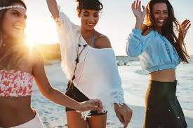 Studio videochat Bucuresti, Flamingo Studio, cum se face videochat, vreau sa fac videochat, modele videochat, incasari videochat, videochat bucuresti, videochat cazare, studio de chat, video chat Bucuresti, Studio de video chat, pot sa fac videochat, conturi de videochat, cont videochat
