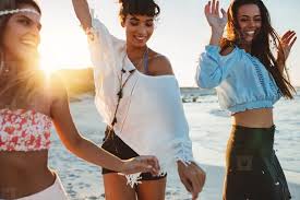 Studio videochat Bucuresti, Flamingo Studio, cum se face videochat, vreau sa fac videochat, modele videochat, incasari videochat, videochat bucuresti, videochat cazare, studio de chat, video chat Bucuresti, Studio de video chat, pot sa fac videochat, conturi de videochat, cont videochat